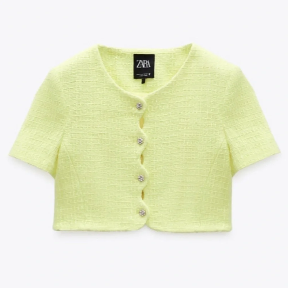 Zara- NWT Yellow Shortsleeve Scalloped Diamond Button Down Blazer Jacket